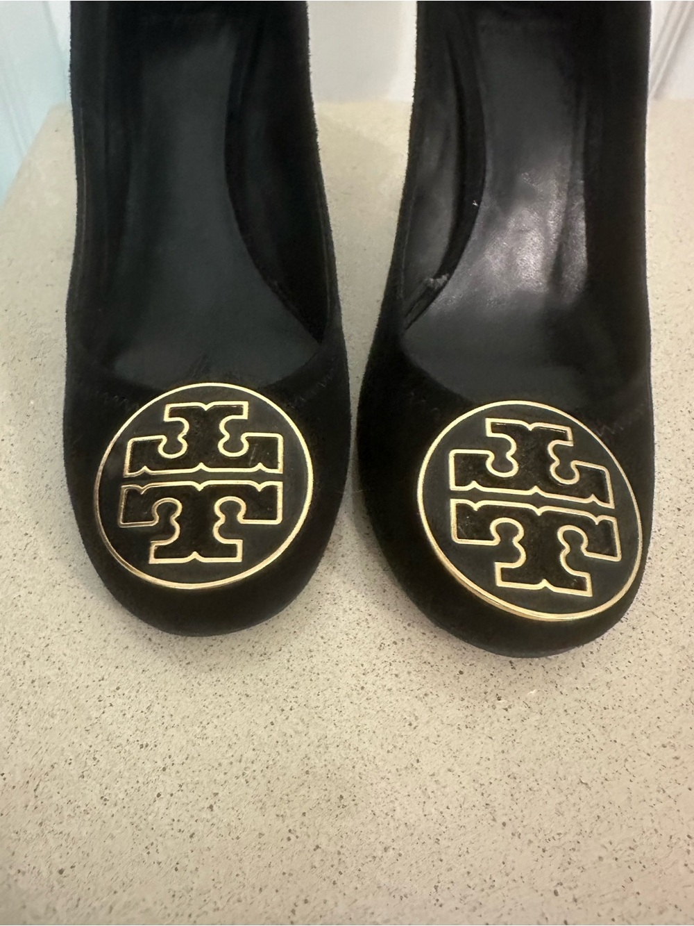 Tory Burch Black Suede Logo Block Heel Pumps Size 9